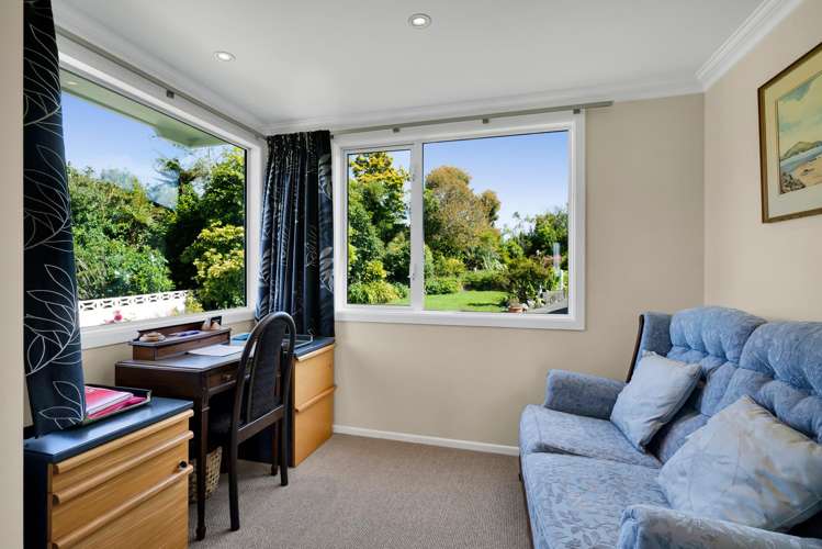 911 Plymouth Road Koru_17