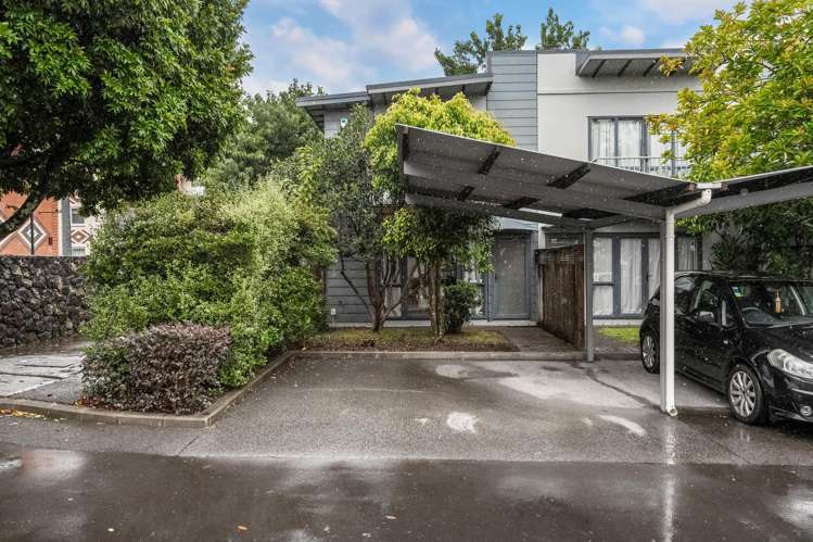 1/8 Soljak Place Mount Albert_0