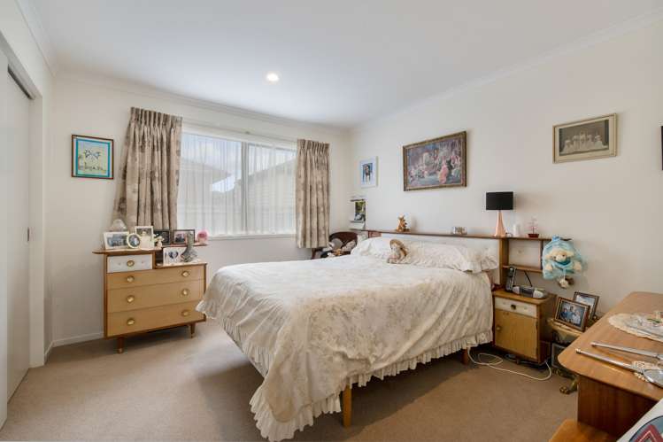 8 Savage Crescent Upper Hutt_8