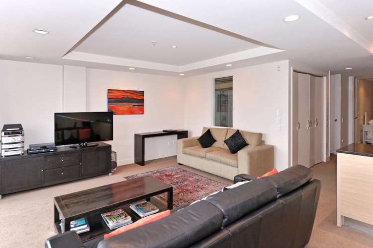 6/7 Bisley Avenue Moana_6