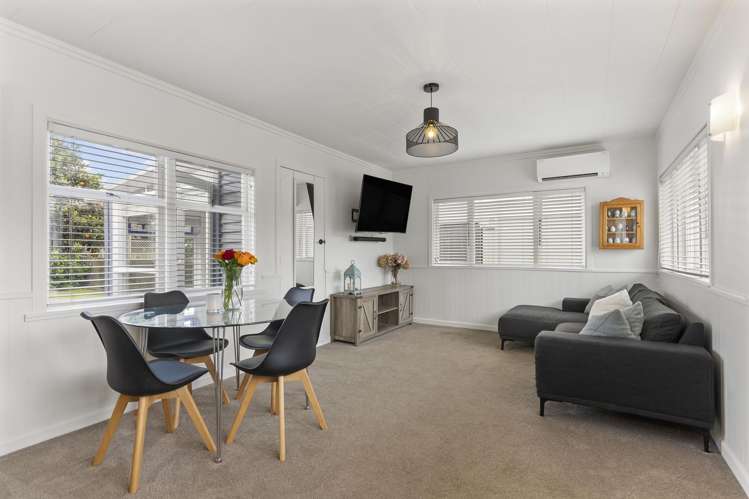 2/49 Waterloo Street Howick_9