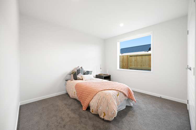 21 Halo Green Peacocke_8