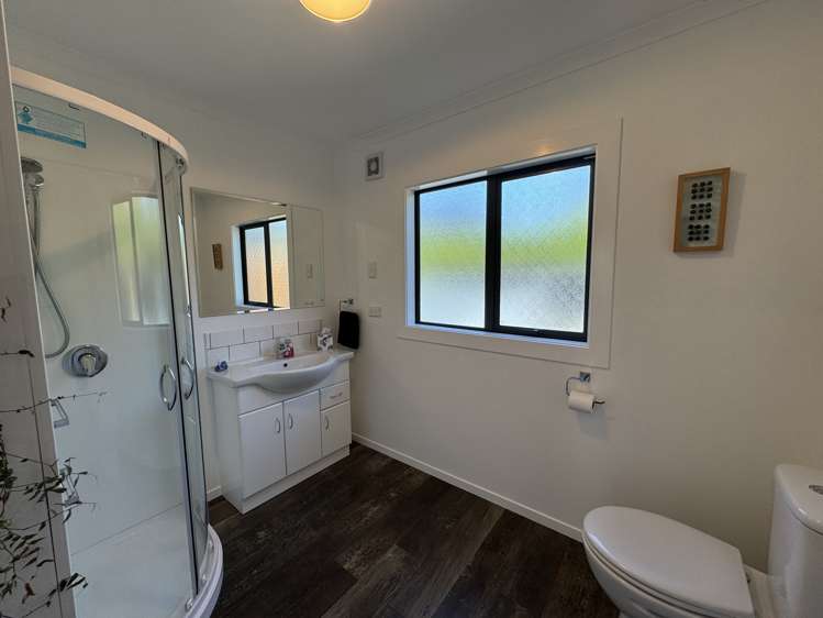 9 Start Street Kaitangata_17