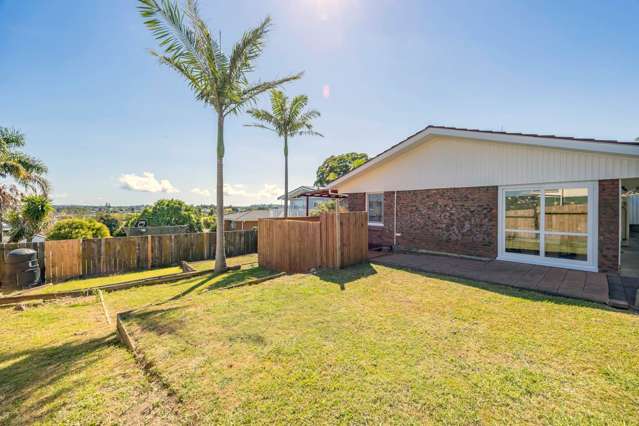 81 Gossamer Drive Pakuranga Heights_4