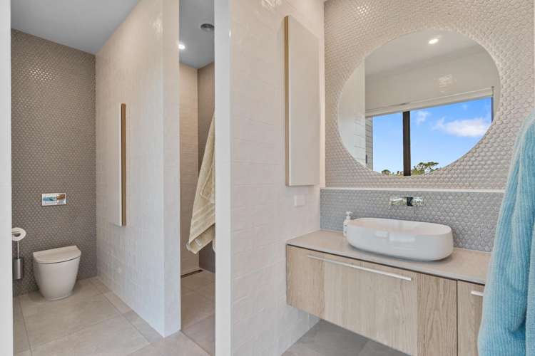 28 Capriole Crescent Kingseat_49