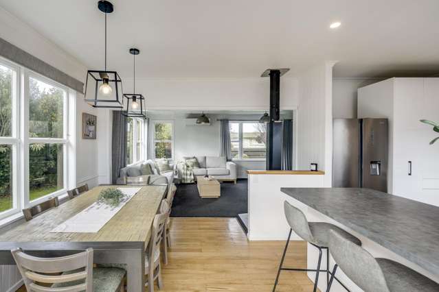 1214 Willowpark Road North Mayfair_4