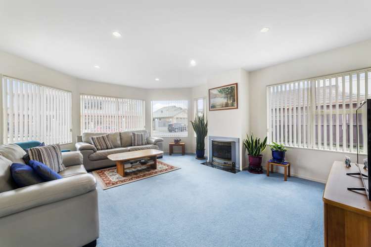 4 Black Pine Road Woodridge_11