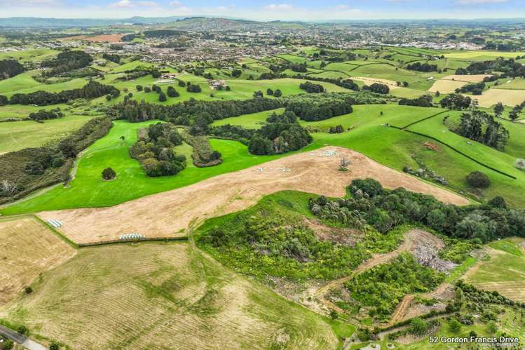 1 Donald Gavin Way, 52 & 61 Gordon Francis Drive Pukekohe East_11