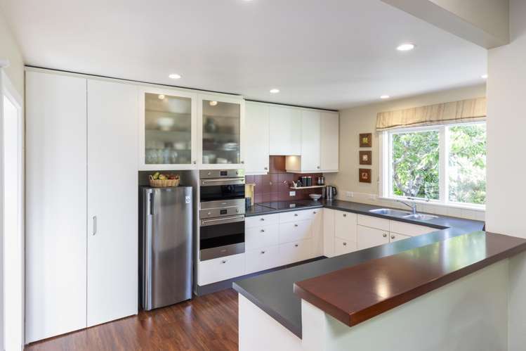 76 & 76A Fisher Avenue Beckenham_6