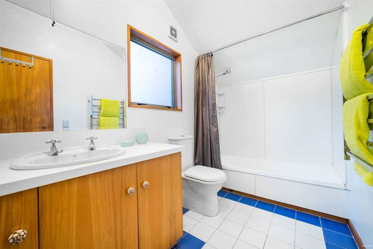 246a Fernhill Road Fernhill/Sunshine Bay_11