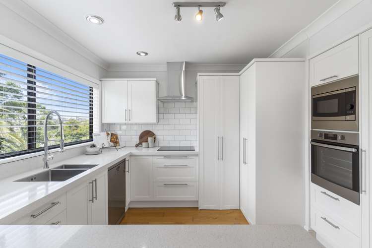 55 Seaton Road Murrays Bay_10