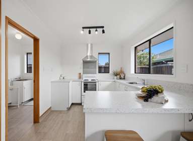 1/24 Leander Street_3