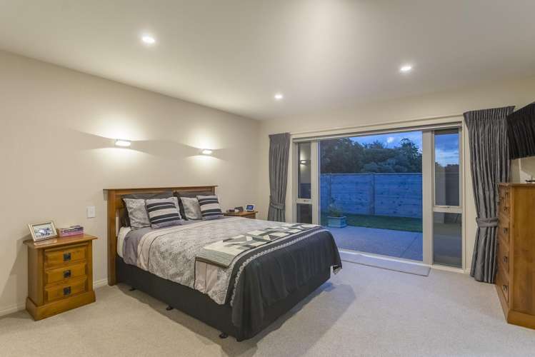 13 Morepork Drive Waikanae_10