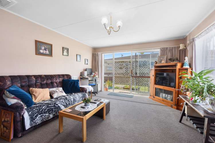 3/8 Exeter Street Stoke_4