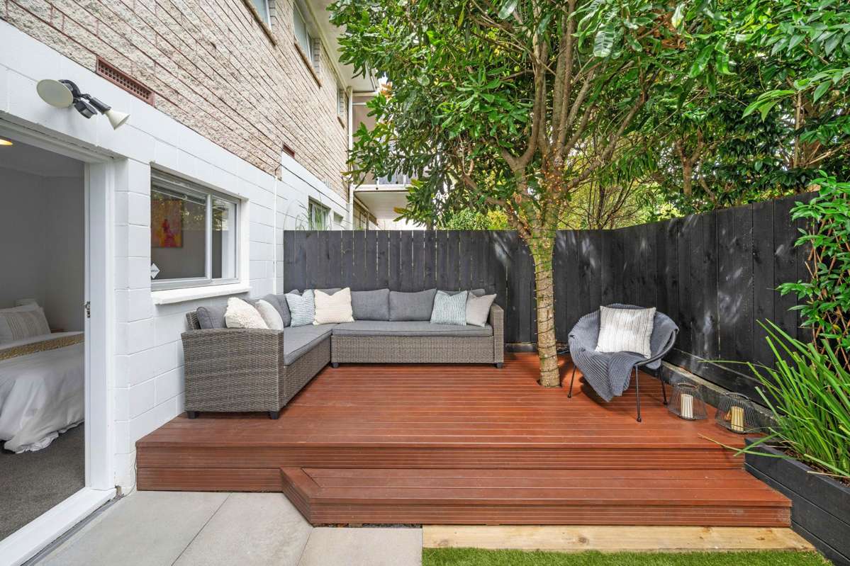 4/88 Tui Road_0