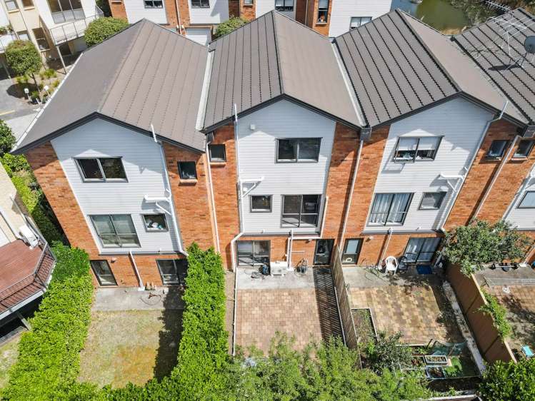 219/172 Mcleod Road Te Atatu South_18