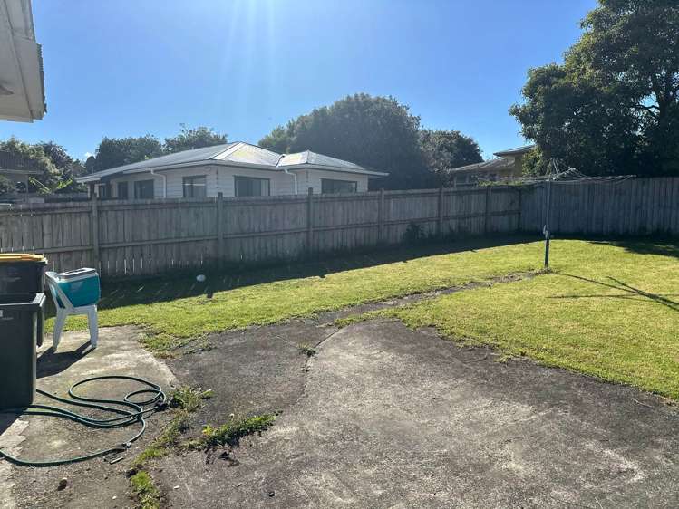 19 Heybridge Street Manurewa_2