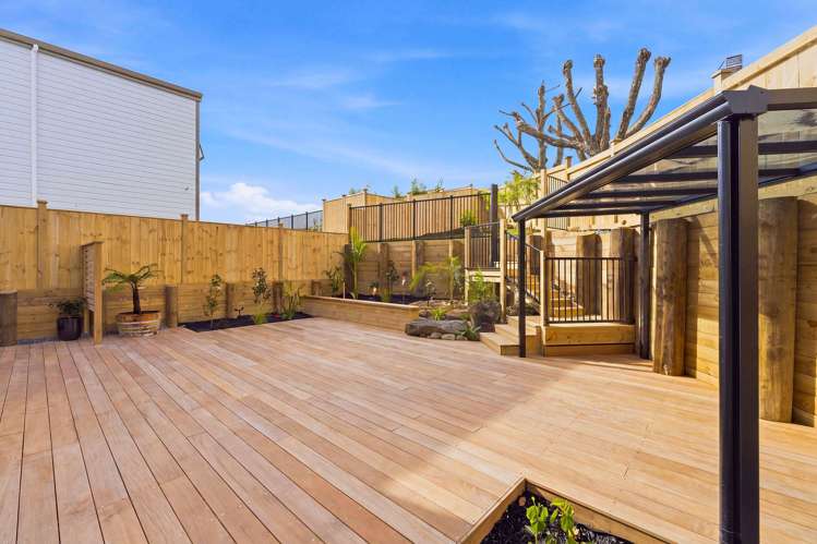 2 Antler Lane Greenhithe_45