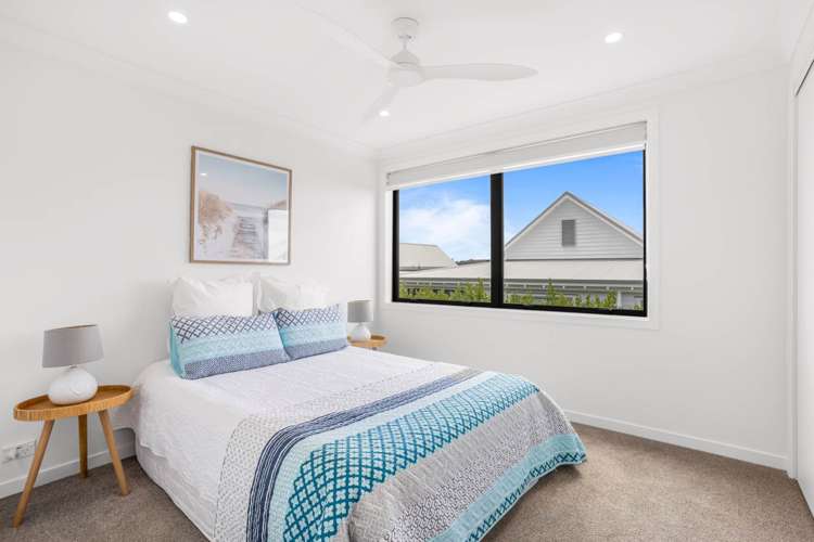 25 Koura Drive Red Beach_10