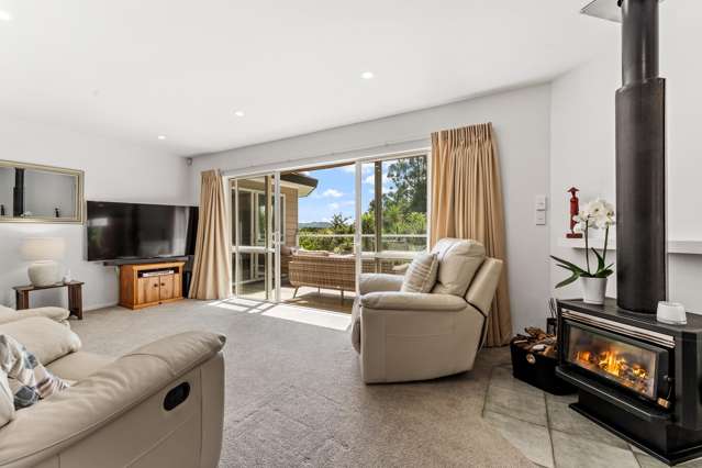 Lifestyle, Location & Lasting Value!!
