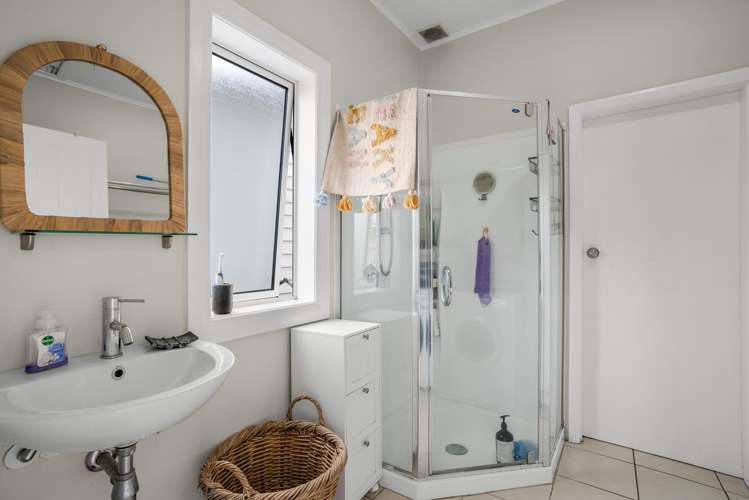 26 Wainui Road Waiwhetu_10