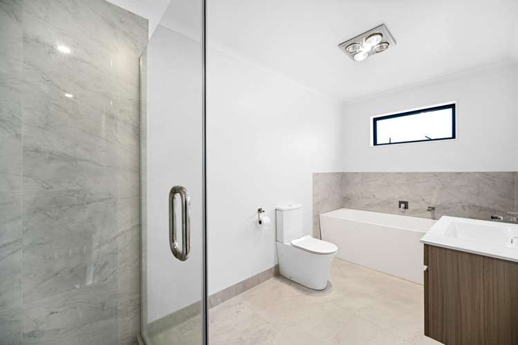 3 Oku Close Hillcrest_13