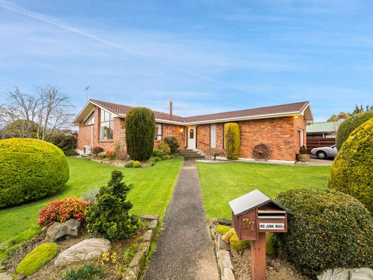 77 High Street Mosgiel_15