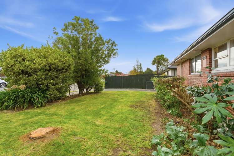 50 Staveley Street Avonhead_6