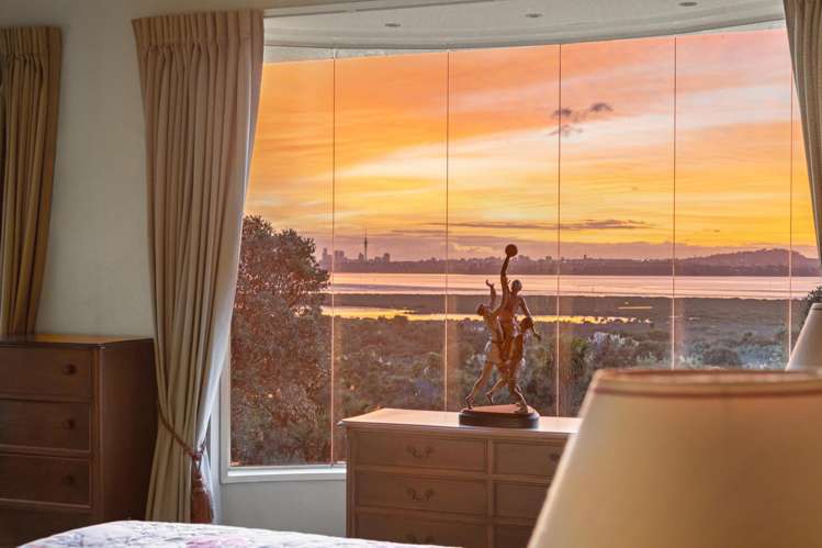 15 St Jerome Avenue Te Atatu Peninsula_10