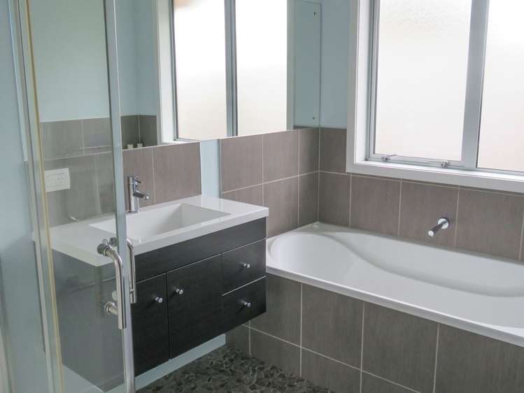 9 Bracken Gable Rosedale_17