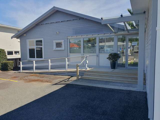 166 Powderham Street New Plymouth_1