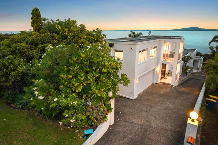 2/25 Churchill Road Murrays Bay_21