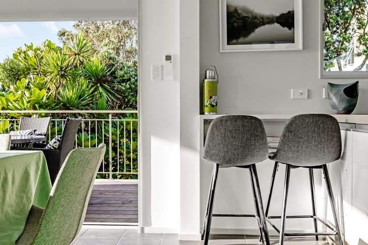 2 Berridge Road Muriwai_5