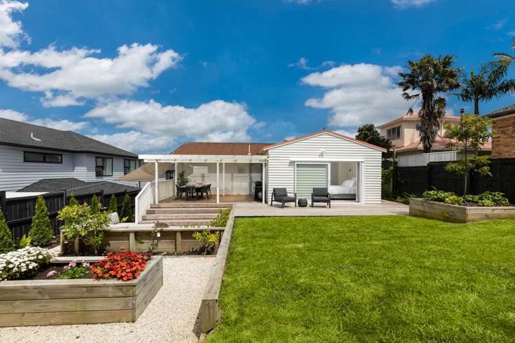 21 Lyttelton Avenue Forrest Hill_21