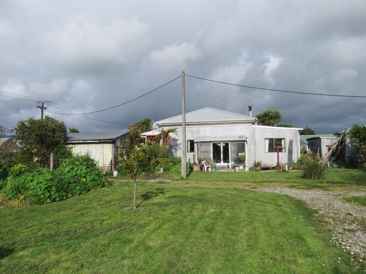 60 Romilly Street Westport_1