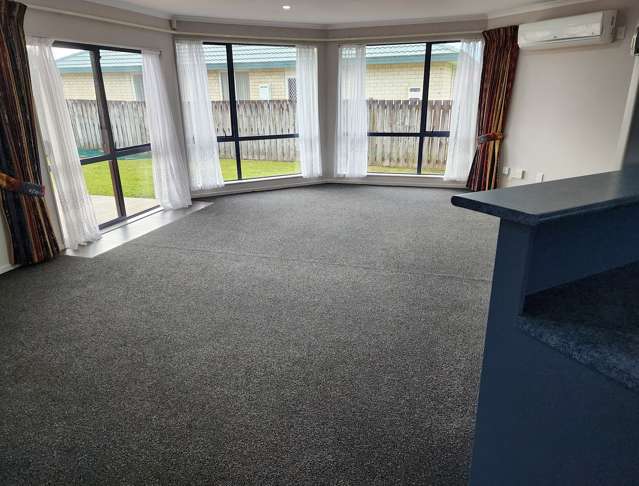 34 Farnborough Drive Nawton_1