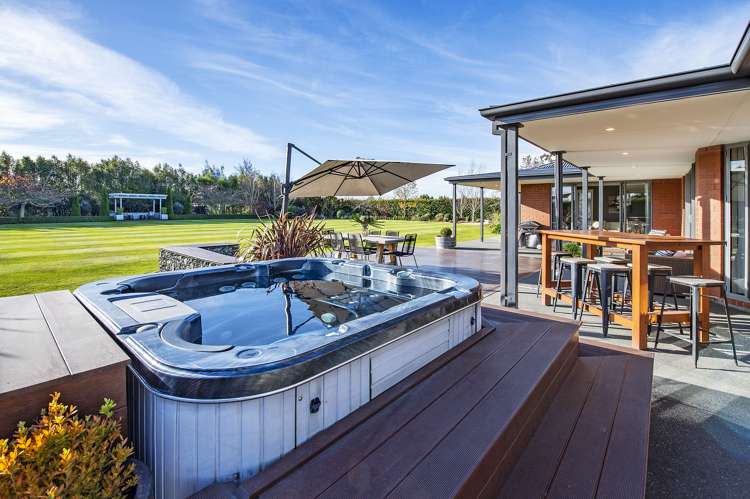 70 Stott Drive Darfield_18