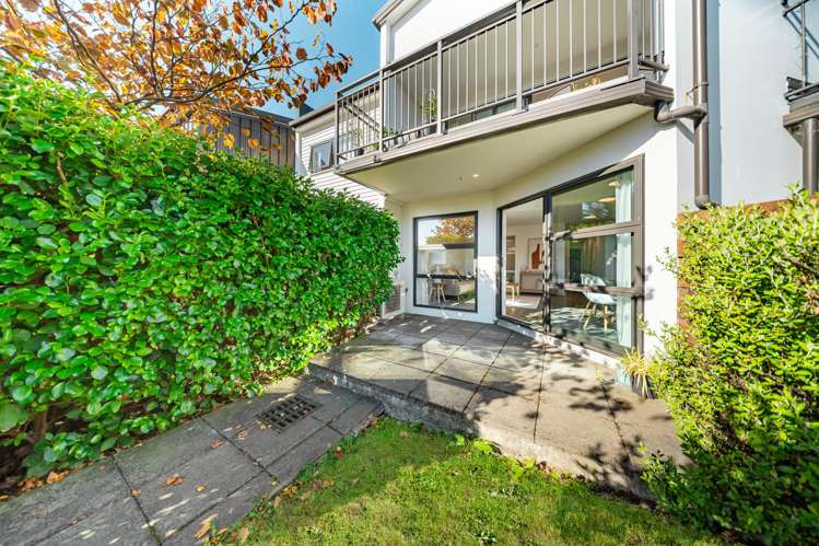 2/69 Suva Street Upper Riccarton_28