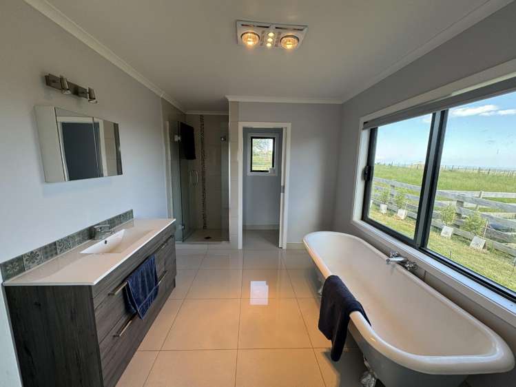 787a Tokomaru West Road Brunswick_11