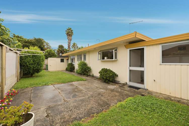 2/531 Devonport Road Tauranga South_13