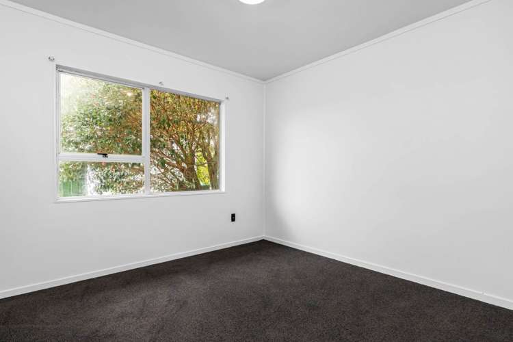 2/52 Te Kanawa Crescent Henderson_7