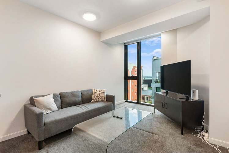 1015/135 Hobson Street Auckland Central_15