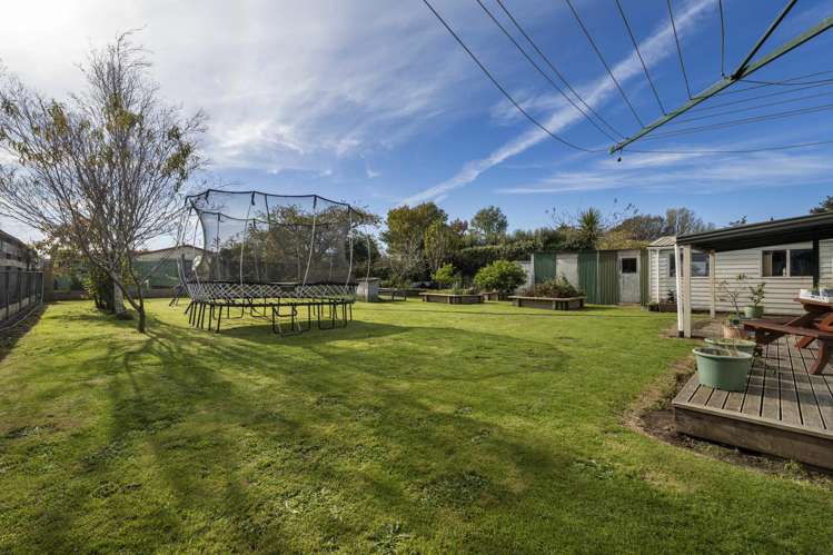 16 Falstaff Street Stratford_16