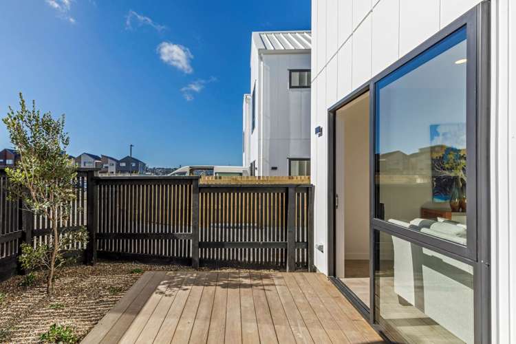 30 Bristol Freighter Road Hobsonville_18