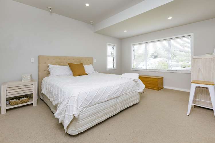 9 Banks Road Kawakawa Bay_12