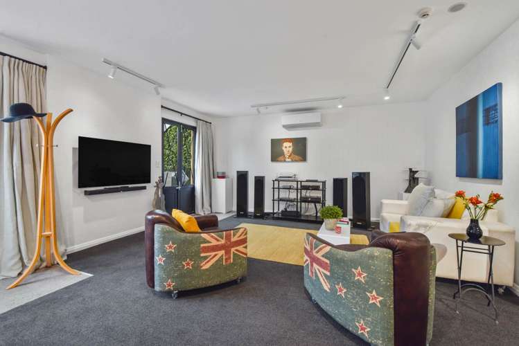 2/25a Lake Road Devonport_20