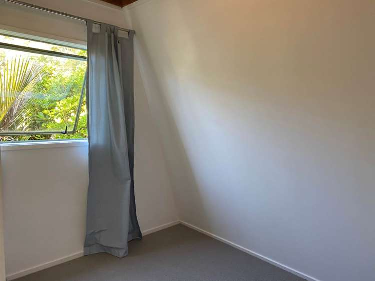 281 Huia Road Titirangi_8