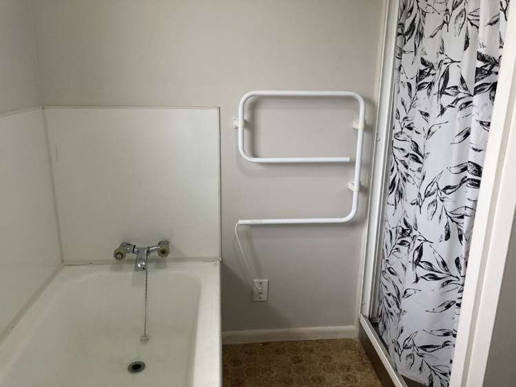 5 Kathleen Crescent Hornby_8