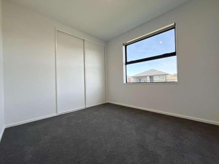 2 Maple Lane 11103_7