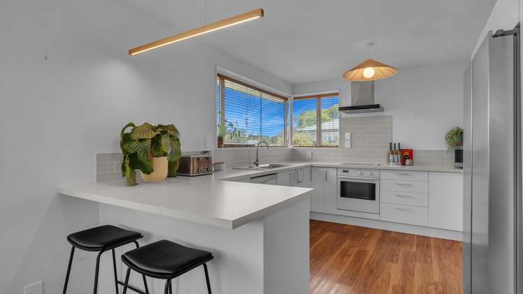 16 Thistledown Place Woolston_3